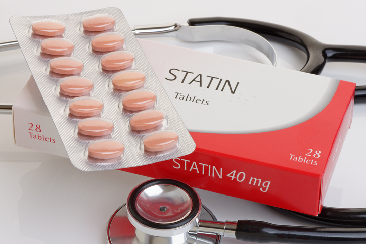Patients in this study with a history of statin use had a significantly greater chance of developing vitreous hemorrhage. 